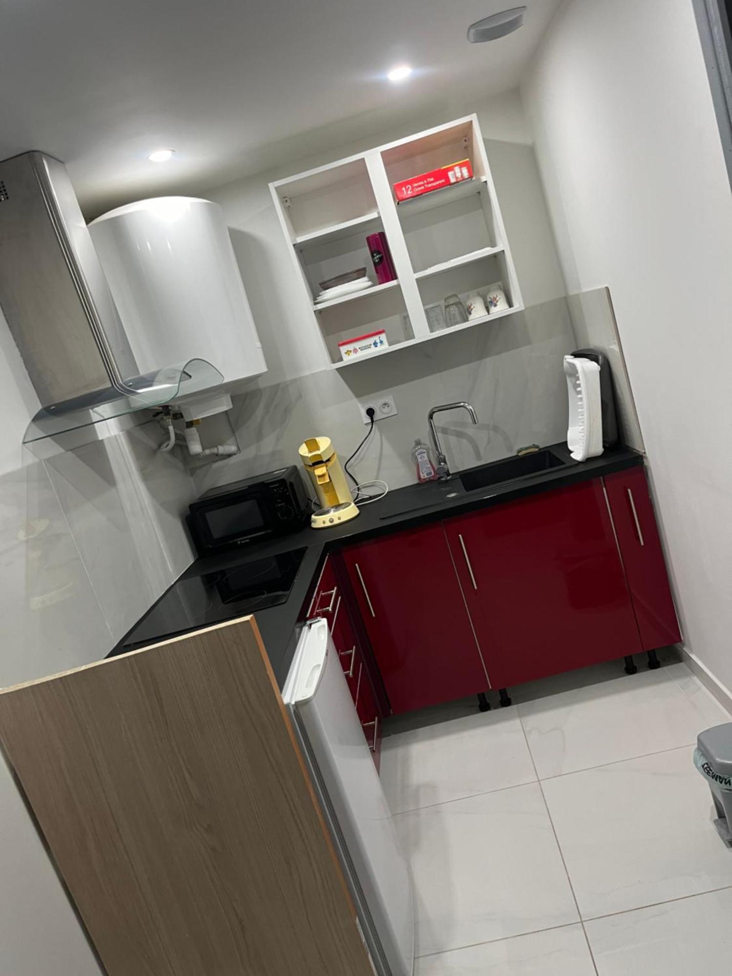 Appartement Calme Dans Villa Individuelle Bagnols-sur-Ceze Luaran gambar